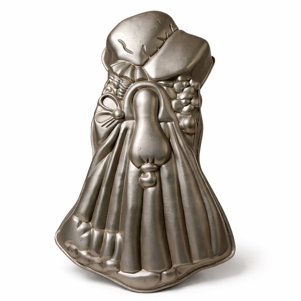 Holly Hobbie Wilton Cake Pan Mold Decorating Guide Booklet Vtg 1970s